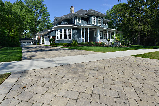 Best Commercial Driveway Pavers  in Constantine, MI